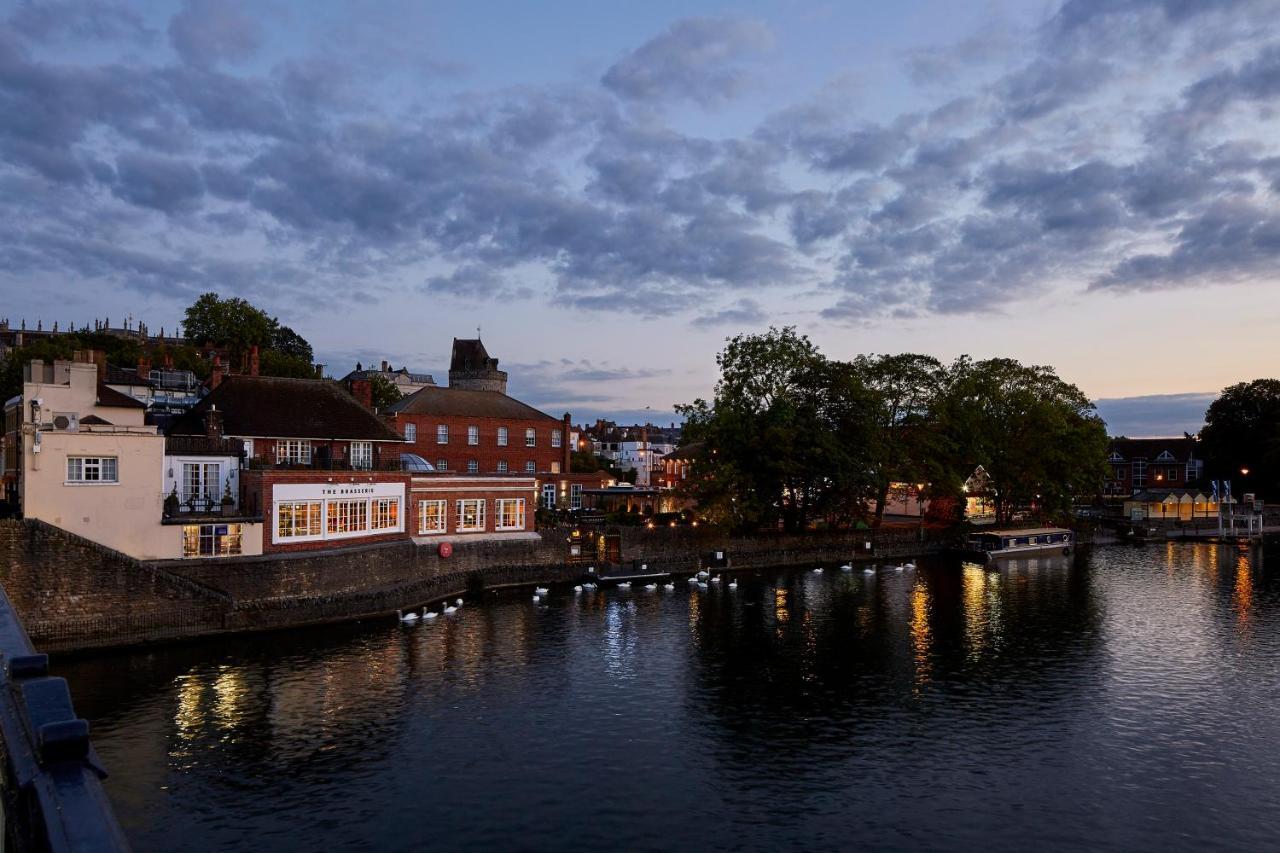 Sir Christopher Wren Hotel Windsor Bagian luar foto